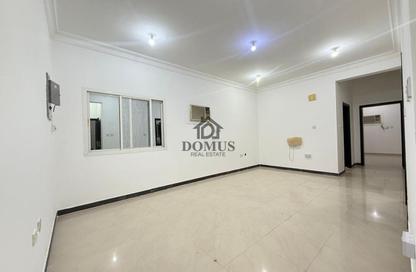 Apartment - 2 Bedrooms - 2 Bathrooms for rent in Tadmur Street - Old Airport Road - Doha