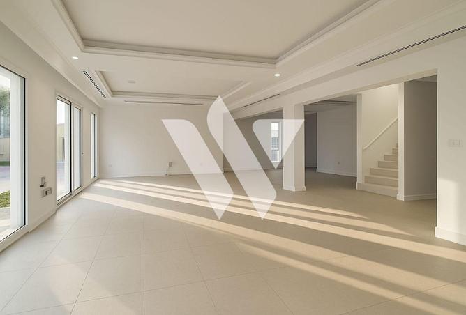 53144092 - Property Image 3