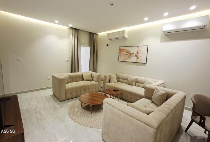 1028356 - Property Image 3