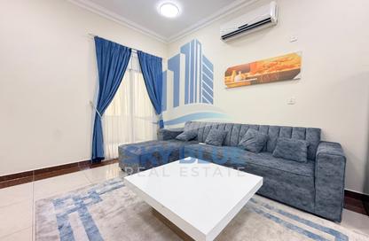 Apartment - 2 - 2 for rent in Thabit Bin Zaid Street - Al Mansoura - Doha