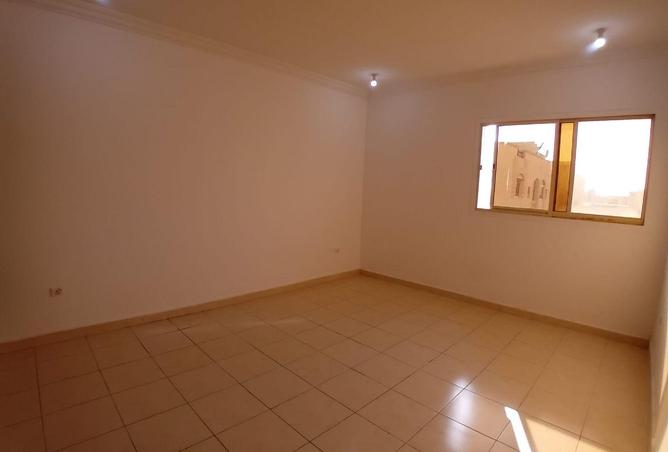 1021713 - Property Image 2