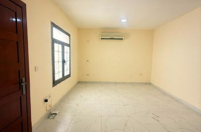 Apartment - Studio - 1 Bathroom for rent in Hazm Al Markhiya - Doha