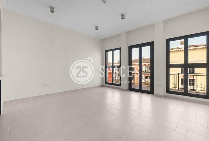 57030954 - Property Image 2