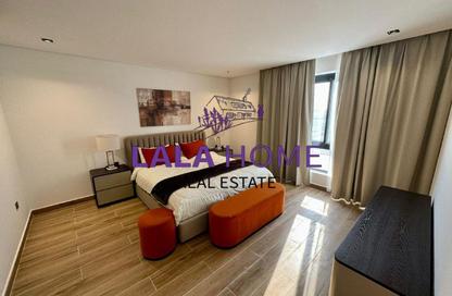 Villa - 5 Bedrooms - 6 Bathrooms for rent in Al Thumama - Al Thumama - Doha