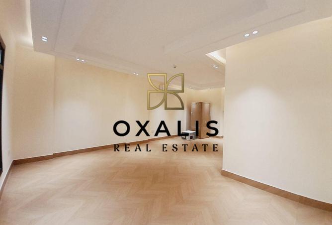 51528621 - Property Main Image