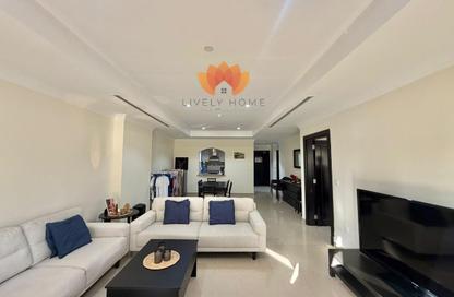 Apartment - 1 Bedroom - 2 Bathrooms for rent in East Porto Drive - Porto Arabia - The Pearl Island - Doha