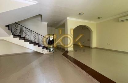Villa - 5 Bedrooms - 4 Bathrooms for rent in Duhail Villas - Al Duhail - Doha