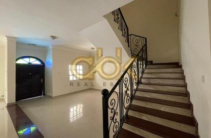 Villa - 5 Bedrooms - 4 Bathrooms for rent in Duhail Villas - Al Duhail - Doha