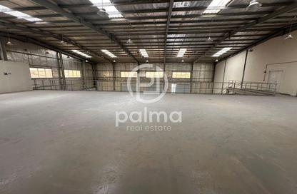 Warehouse - Studio - 6 Bathrooms for rent in East Industrial Street - Birkat Al Awamer - Al Wakra