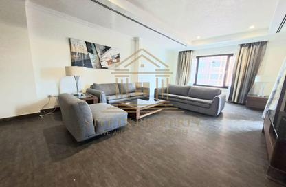 Apartment - 1 Bedroom - 2 Bathrooms for rent in Porto Arabia Townhouses - Porto Arabia - The Pearl Island - Doha