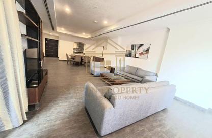 Apartment - 1 Bedroom - 2 Bathrooms for rent in Porto Arabia Townhouses - Porto Arabia - The Pearl Island - Doha Apartment - 1 Bedroom - 2 Bathrooms for rent in Porto Arabia Townhouses - Porto Arabia - The Pearl Island - Doha