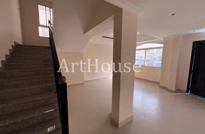 Villa - 4 Bedrooms - 5 Bathrooms for rent in Souk Al gharaffa - Al Gharrafa - Doha