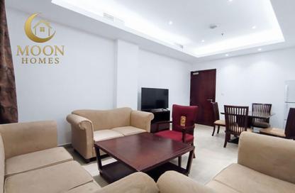 Apartment - 1 Bedroom - 1 Bathroom for rent in Umm Ghuwailina 4 - Umm Ghuwailina - Doha