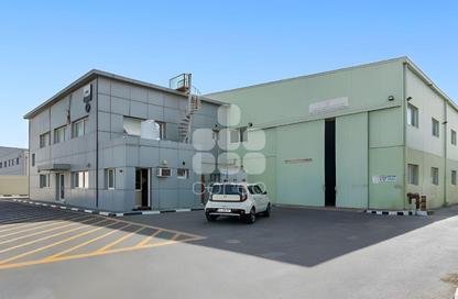 Warehouse - Studio - 3 Bathrooms for rent in Industrial Area 5 - Industrial Area - Industrial Area - Doha