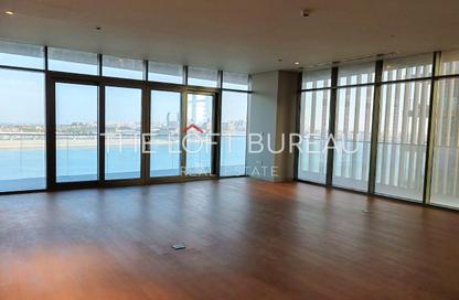 Apartment - 3 Bedrooms - 4 Bathrooms for sale in Seef Lusail Tower 1 - Seef Lusail - Lusail City - Lusail Apartment - 3 Bedrooms - 4 Bathrooms for sale in Seef Lusail Tower 1 - Seef Lusail - Lusail City - Lusail