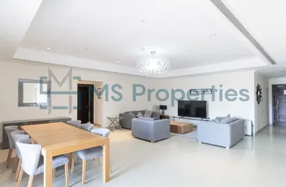 شقة - 2 غرف نوم - 3 حمامات للايجار في طريق بورتو الغربي - بورتو أرابيا - جزيرة اللؤلؤة - الدوحة