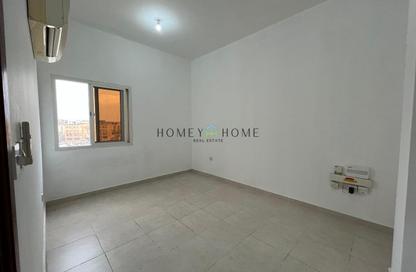 Apartment - 2 Bedrooms - 2 Bathrooms for rent in Al Sadd Road - Al Sadd - Doha