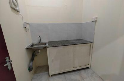 Apartment - Studio - 1 Bathroom for rent in Old Airport Road - Old Airport Road - Doha