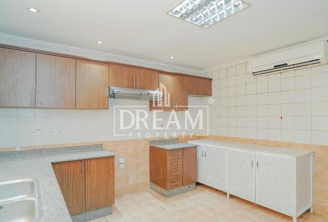 56364052 - Property Image 3