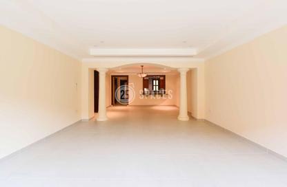 Townhouse - 2 - 3 for rent in Porto Arabia Townhouses - Porto Arabia - The Pearl Island - Doha