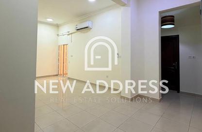Apartment - 2 Bedrooms - 2 Bathrooms for rent in Al Sadd - Doha