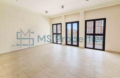Apartment - 1 Bedroom - 2 Bathrooms for sale in Chateau - Qanat Quartier - The Pearl Island - Doha