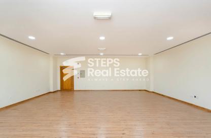 Office Space - Studio - 1 Bathroom for rent in Al Soudan - Al Soudan - Doha