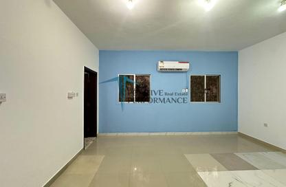 Apartment - Studio - 1 Bathroom for rent in Al Sadd Road - Al Sadd - Doha Apartment - Studio - 1 Bathroom for rent in Al Sadd Road - Al Sadd - Doha