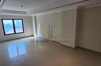 Apartment - 1 - 2 for sale in East Porto Drive - Porto Arabia - The Pearl Island - Doha