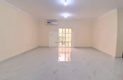 شقة - 2 غرف نوم - 2 حمامات للايجار في سومرست أل منصور - المنصورة - الدوحة