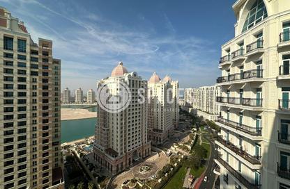 Apartment - 2 Bedrooms - 3 Bathrooms for rent in Floresta Gardens - Floresta Gardens - The Pearl Island - Doha