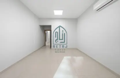Apartment - 2 Bedrooms - 2 Bathrooms for rent in Old Salata - Salata - Doha