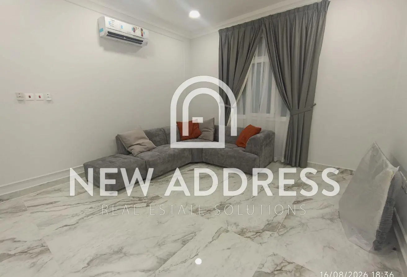 62350145 - Property Main Image