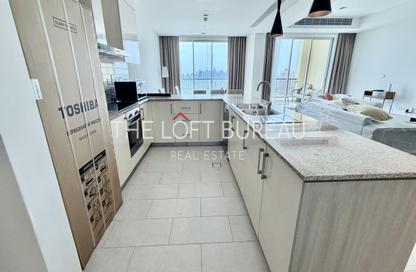 Duplex - 3 Bedrooms - 5 Bathrooms for rent in Viva East - Viva Bahriyah - The Pearl Island - Doha