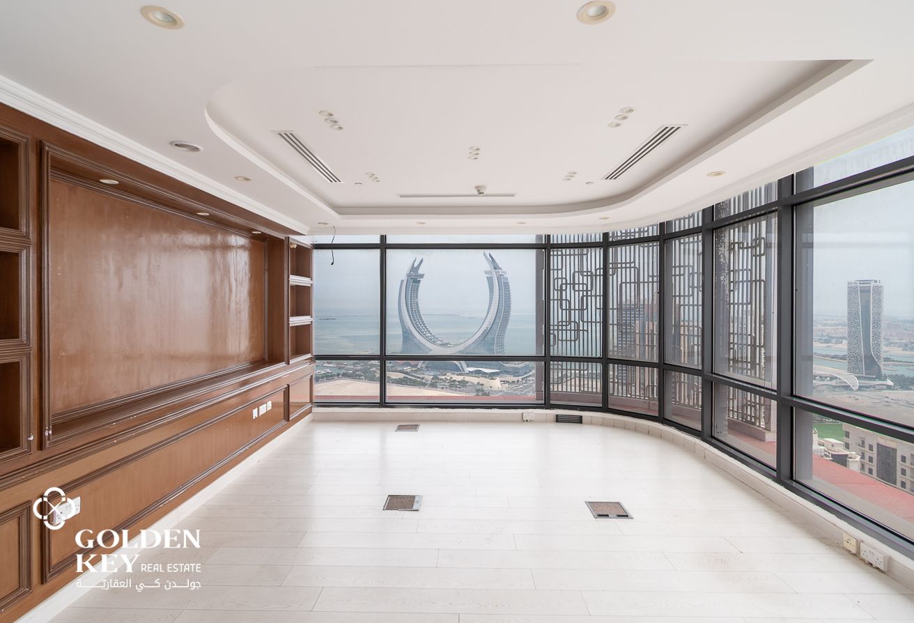 Luxury Office Suite with Marina Views – Lusail