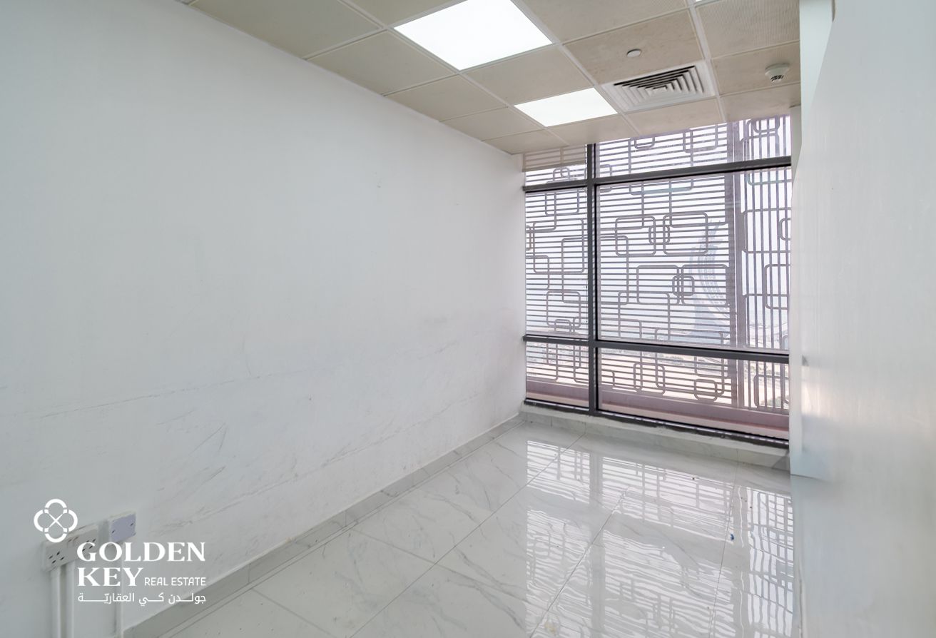 Luxury Office Suite with Marina Views – Lusail