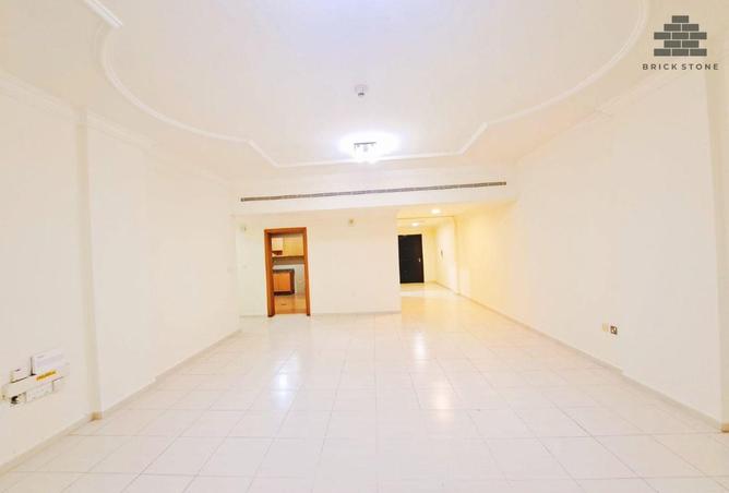 53007456 - صورة العقار 2