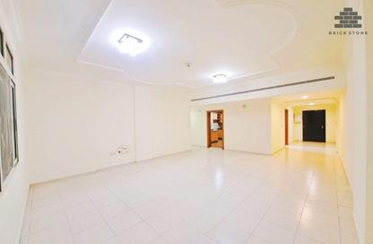 Apartment - 3 Bedrooms - 3 Bathrooms for rent in Al Sadd Road - Al Sadd - Doha