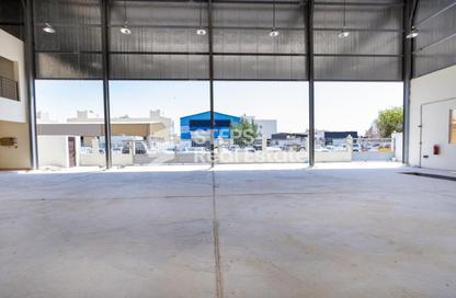 Warehouse - Studio - 7+ for rent in Industrial Area 4 - Industrial Area - Industrial Area - Doha