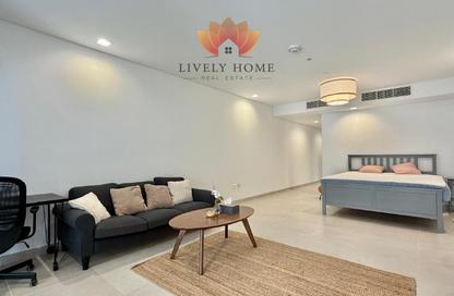 Apartment - Studio - 1 for rent in Al Mutahidah Tower - Viva Bahriyah - The Pearl Island - Doha Apartment - Studio - 1 for rent in Al Mutahidah Tower - Viva Bahriyah - The Pearl Island - Doha