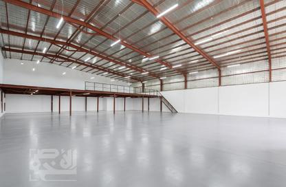 Warehouse - Studio for rent in Industrial Area 2 - Industrial Area - Industrial Area - Doha