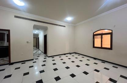Apartment - 3 Bedrooms - 3 Bathrooms for rent in Al Sadd Road - Al Sadd - Doha