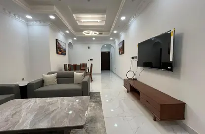 شقة - 2 غرف نوم - 3 حمامات للايجار في شارع الوعب - الوعب - الدوحة