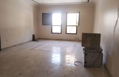 Villa - 4 - 4 for rent in Wadi Al Markh - Muraikh - AlMuraikh - Doha