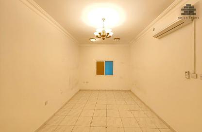 Apartment - 2 Bedrooms - 2 Bathrooms for rent in Muntazah 7 - Al Muntazah - Doha
