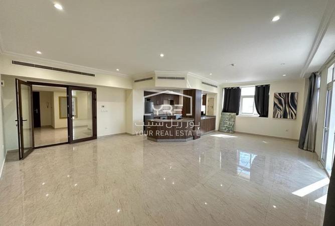 58520504 - Property Image 3