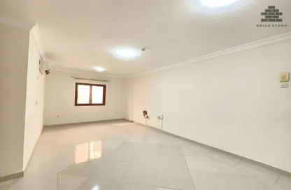 Apartment - 2 Bedrooms - 2 Bathrooms for rent in EB12 - Fereej Bin Mahmoud North - Fereej Bin Mahmoud - Doha