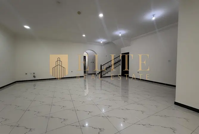64090608 - Property Image 3