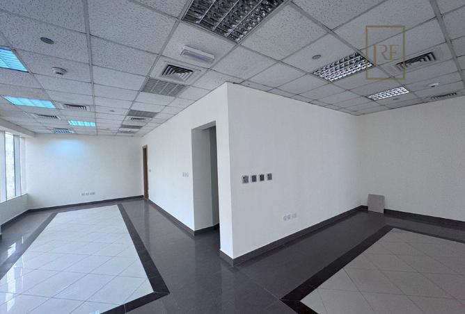 54151750 - صورة العقار 3