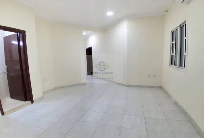 57678839 - Property Image 2